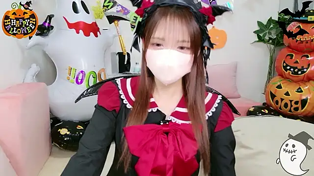 Snapshot of Yurika_ch chatting on 10/30/25, 02:51 Yurika ch online show from 10/30/25, 02:51