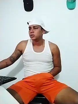Alex man23 online show from 05/04/26, 10:39