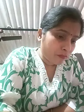 aliya-jaan71 online show from 04/08/26, 05:24