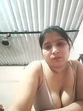 aliya-jaan71 online show from 04/18/26, 07:18