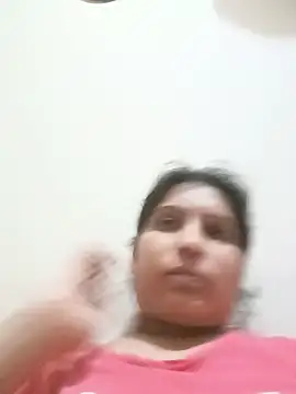 Snapshot of aliya-jaan71 chatting on 06/03/26, 11:13 aliya-jaan71 online show from 06/03/26, 11:13