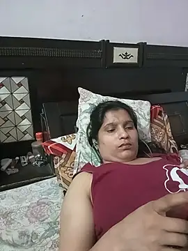 Snapshot of aliya-jaan71 chatting on 07/19/26, 09:51 aliya-jaan71 online show from 07/19/26, 09:51