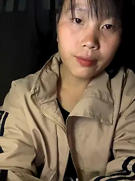 huong-18 online show from 11/23/25, 01:44