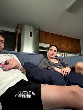 Snapshot of MrEros1108 chatting on 10/19/25, 03:01 MrEros1108 online show from 10/19/25, 03:01