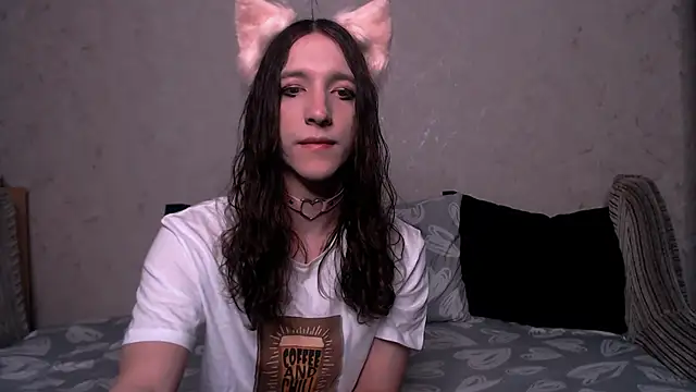 Snapshot of SilverMuse_ chatting on 10/09/25, 11:58 SilverMuse online show from 10/09/25, 11:58