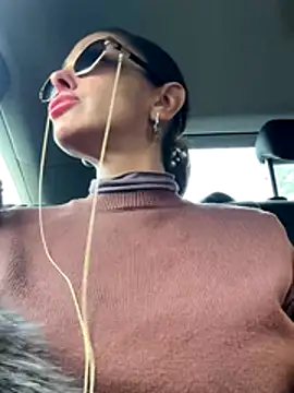 ainaht online show from 12/18/25, 12:33