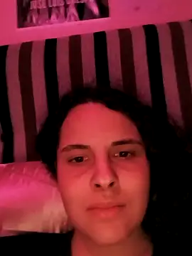 Snapshot of irisstorm chatting on 09/18/25, 02:02 irisstorm online show from 09/18/25, 02:02