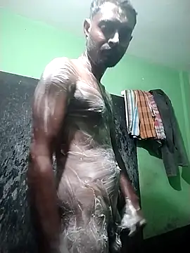 mdNajmus69 online show from 04/19/26, 04:28