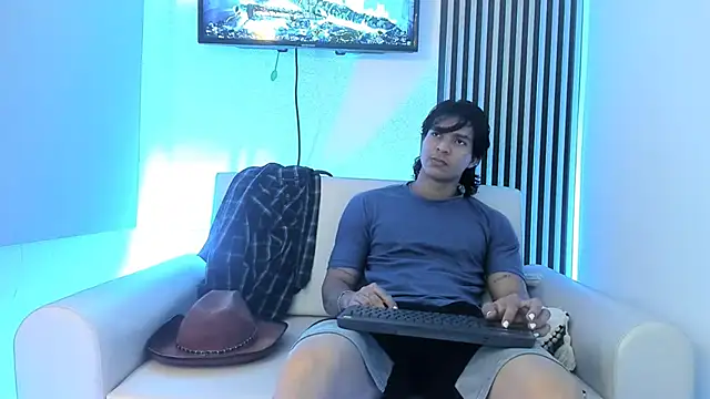 toji luxxer online show from 10/11/25, 01:49