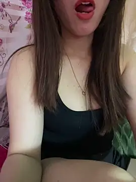 Moon pusy online show from 04/24/26, 01:24
