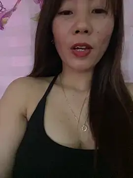 Snapshot of Moon_pusy chatting on 06/02/26, 02:24 Moon pusy online show from 06/02/26, 02:24