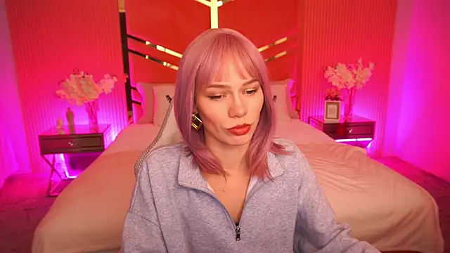 ShyySiren online show from 10/05/25, 07:17