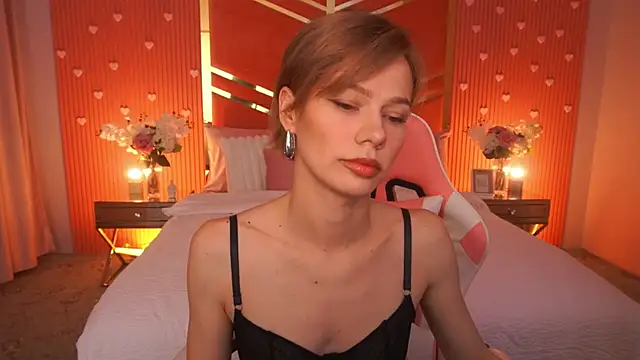 Snapshot of ShyySiren chatting on 06/26/26, 07:24 ShyySiren online show from 06/26/26, 07:24