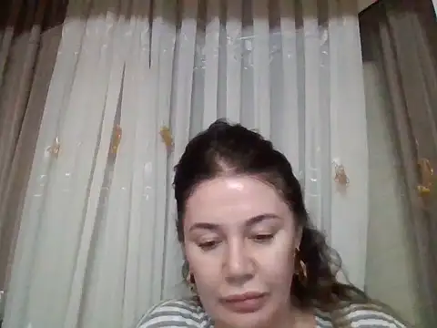 Lomivah online show from 10/24/25, 04:25