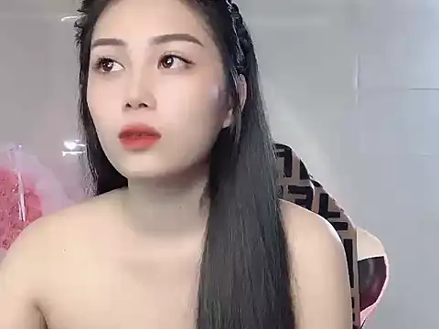 Lyly4757 online show from 11/05/25, 01:33