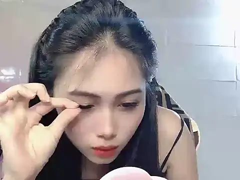 Lyly4757 online show from 11/10/25, 01:43