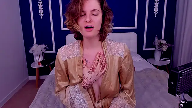 SabrinaRayX online show from 11/12/25, 07:31