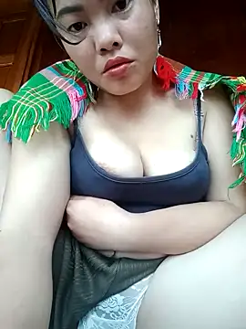 emilyzz online show from 10/03/25, 03:36