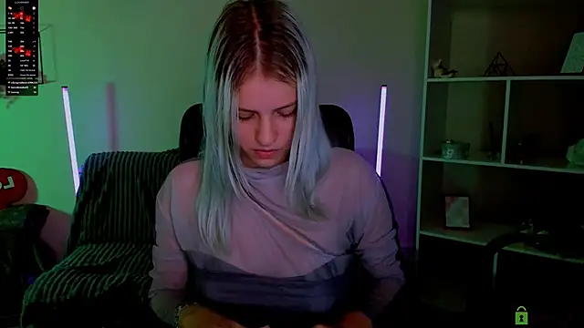 Snapshot of kaela_spell_ chatting on 10/19/25, 01:12 kaela spell online show from 10/19/25, 01:12