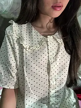 Snapshot of Bella_sexy98 chatting on 07/30/26, 02:49 Bella sexy98 online show from 07/30/26, 02:49