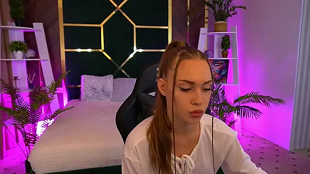 SweetAngellic online show from 10/12/25, 02:27