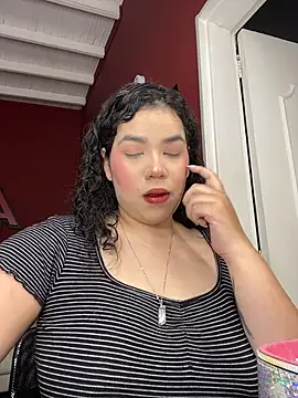 krisstenSantos online show from 10/20/25, 12:16