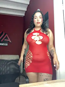 krisstenSantos online show from 11/26/25, 12:28