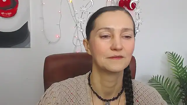 TayaFinch online show from 05/02/26, 11:15