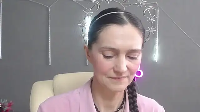 TayaFinch online show from 05/07/26, 11:59