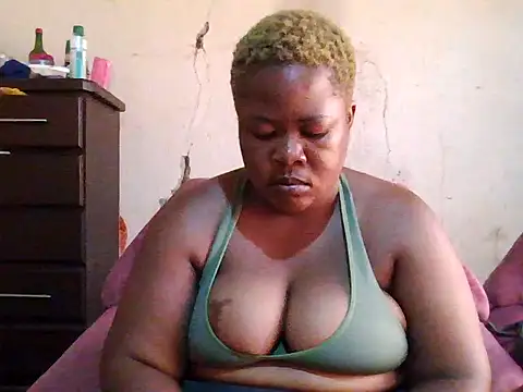 Snapshot of Bustyass93 chatting on 02/18/26, 09:05 Bustyass93 online show from 02/18/26, 09:05