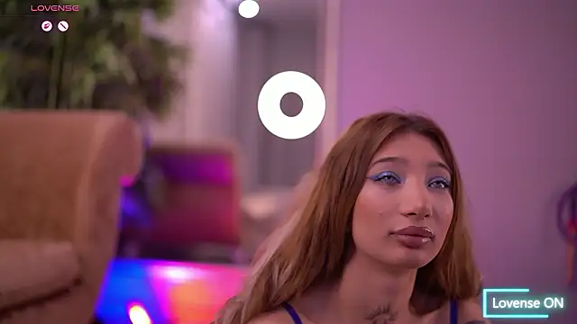 Snapshot of SiennaJayden chatting on 01/16/26, 06:34 SiennaJayden online show from 01/16/26, 06:34