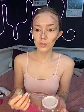 MilaMoone online show from 02/20/26, 11:22