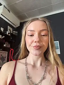 MilaMoone online show from 03/14/26, 10:21