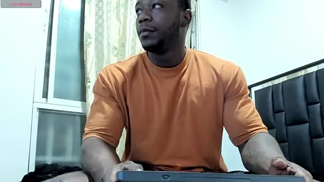 Snapshot of ArexBlakk chatting on 03/29/26, 08:31 ArexBlakk online show from 03/29/26, 08:31