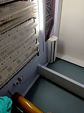 Snapshot of Donerviky chatting on 09/15/25, 05:24 Donerviky online show from 09/15/25, 05:24