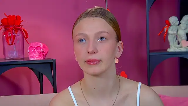 BeatriceBinoche online show from 05/10/26, 06:24