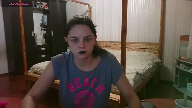 EthelsLover online show from 12/16/25, 01:38