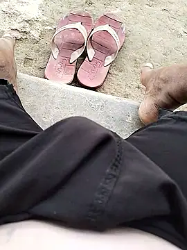 Snapshot of samsharma- chatting on 09/21/25, 01:24 samsharma- online show from 09/21/25, 01:24