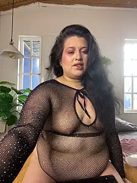 Snapshot of Andrea_secret_ chatting on 05/21/26, 02:35 Andrea secret online show from 05/21/26, 02:35