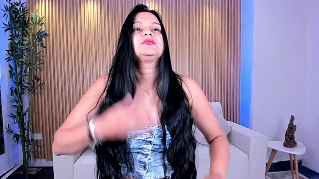 Megancoxx online show from 11/18/25, 11:03