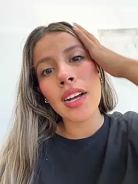 EMILIIA RICHTER   online show from 10/25/25, 07:08