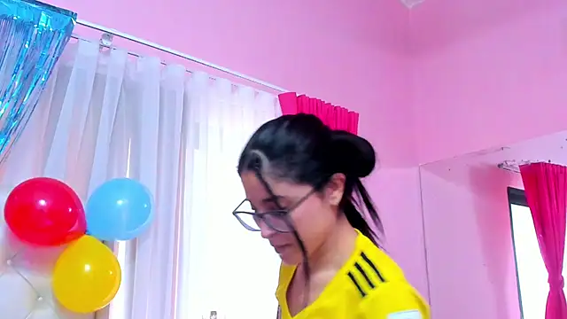 SamyySwet online show from 06/17/26, 08:10