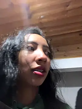 mattebret11 online show from 12/16/25, 02:27