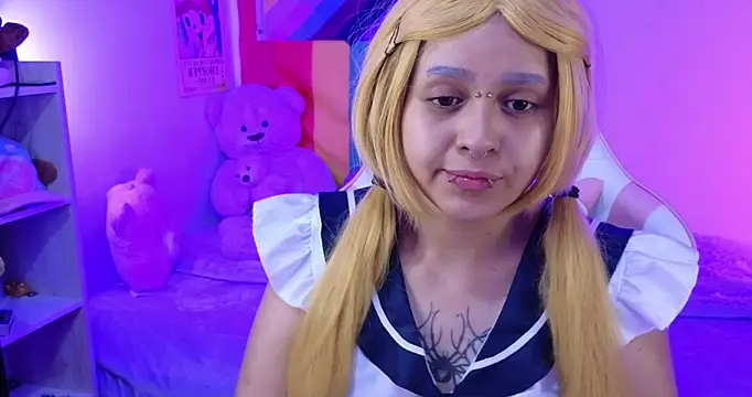 Snapshot of NekoWaifu chatting on 02/05/26, 02:00 NekoWaifu online show from 02/05/26, 02:00