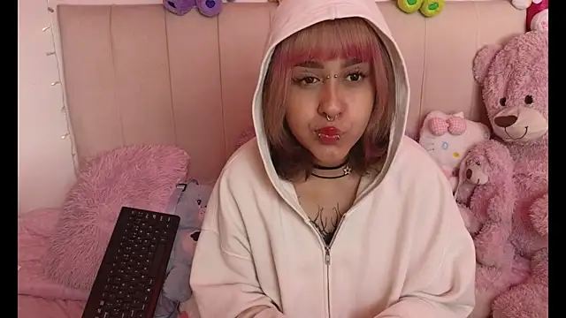 Snapshot of NekoWaifu chatting on 04/10/26, 12:54 NekoWaifu online show from 04/10/26, 12:54
