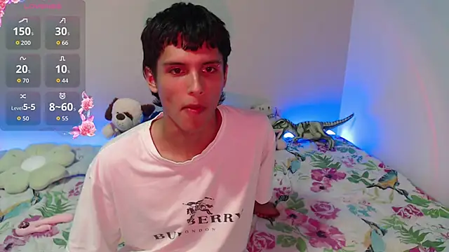 Snapshot of Brahian7u7 chatting on 11/09/25, 01:15 Brahian7u7 online show from 11/09/25, 01:15