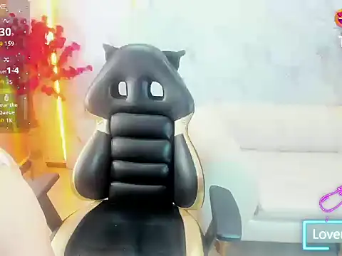 Isabella Blondetf online show from 10/06/25, 08:06