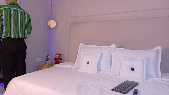 ZaneDawson online show from 11/22/25, 03:38