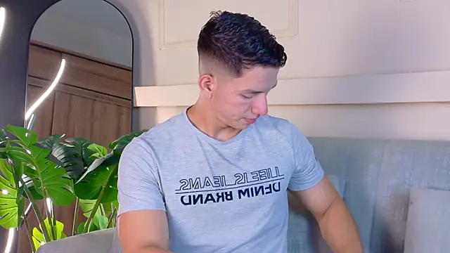 Snapshot of ZaneDawson chatting on 03/06/26, 07:10 ZaneDawson online show from 03/06/26, 07:10