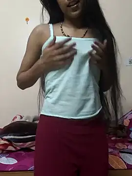 Snapshot of reetika6375 chatting on 02/02/26, 08:51 reetika6375 online show from 02/02/26, 08:51